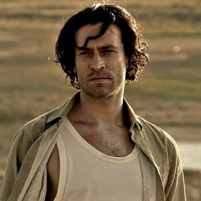 Seviyor6400's profile picture. #GökhanAlkan 😍

#EkinKoç ❤️