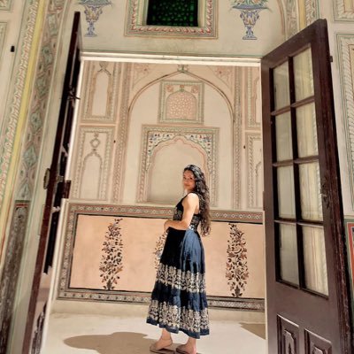 duckcastic's profile picture. 