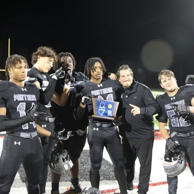 __crisafi's profile picture. Coach Vinnie Crisafi — Defensive Line Coach at Bridgewater-Raritan High School 2025 N2G5 Champions 🏆 FAITH. FAMILY. FOOTBALL. #FootballIsFamily #RWA