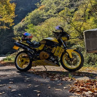 mc31md24mc18's profile picture. 爺ちゃんになったな…後どれぐら走れるかな？…
 HONDAバイクなら50から1000まで‼スノーモービル❗水上バイク❗フリモト♥スリル大好き♥
無言でのフォローすみませんが、宜しくお願いします。
20万km越えちったから次は30万km行ける所まで行く(๑•̀ㅂ•́)و✧
insta　ma.sa461も宜しくお願いします
