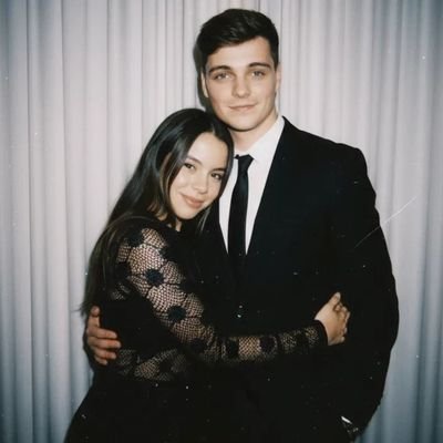 annxgavi's profile picture. Apoyando a @martingarrix ☃️ y honrando a mi angelito más bonito @liampayne ❤️‍🩹
My happy place @carlhoos ♥️