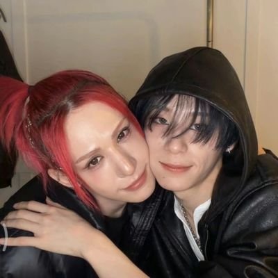 bruneelvs's profile picture. Amar y ser amada 🕯️🕯️