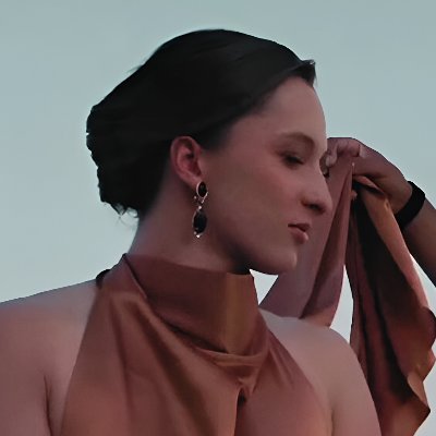 igaswiarchive's profile picture. fan account.