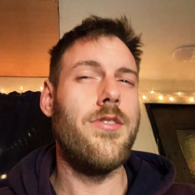 naughtyrobutt's profile picture. a person