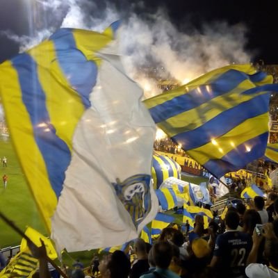 MarianoTronco13's profile picture. nada sobre nosotros sin nosotros