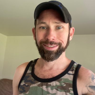 bryan069420's profile picture. I AM GROOT.