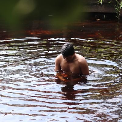 PanggilJ19320's profile picture. Maaf
Hanya berisi umpatan 🙏
M23