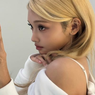 ivlksoup's profile picture. 18↑ 🥭 he/she | 日本語/EN | 主に vtubers alnst & kpop | RT多 | sua推し| CP mzsu🪼⭐️ | 無言フォロー失礼します 🙇 |