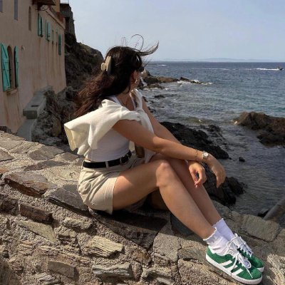 NAMEKO6262's profile picture. Remember, above the ordinary material life, there is a more fascinating spiritual world. This world is like the moon in the night sky above our heads.