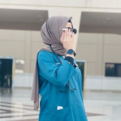 medico_mishi's profile picture. 🔸MS'5 , committed to🩺 
🔸selenophile🌙
🔸Hijabian