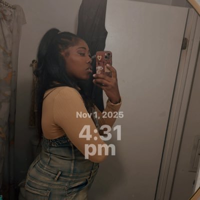 ariyahluv_'s profile picture. 