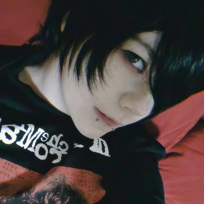 LivianLucifenia's profile picture. ⸸⛧ we're all dead now ⛧⸸
☆ Livian | 25 | ♋️ ☆ IRL vampire ☆ don't follow me ☆
MCR - Daytona, NY, LA (x4)