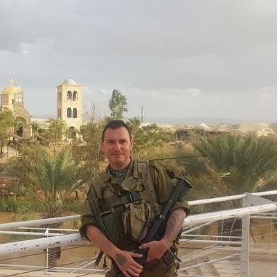 HappyEndBlya's profile picture. 