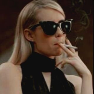 Famele21121's profile picture. O Twitter é meu e eu falo que eu quiser.😘