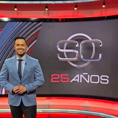 ruizmadachi92's profile picture. Relator y presentador en ESPN 

¡Que la fuerza te acompañe!

Barranquillero. 
instagram: @rmadachi92
#Diosconnosotros
#RM92