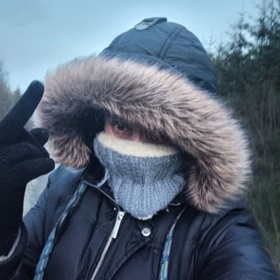 tazzyboo2805's profile picture. If you find me offensive stop fuckin finding me!