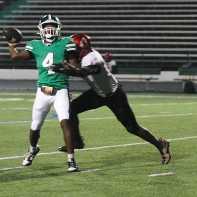 1m8nchie_'s profile picture. POB HIGHSCHOOL|CO26 DB| 6’3 190| 4.56 40 NCAA ID(2509732380) 704-396-2237 North Carolina📍