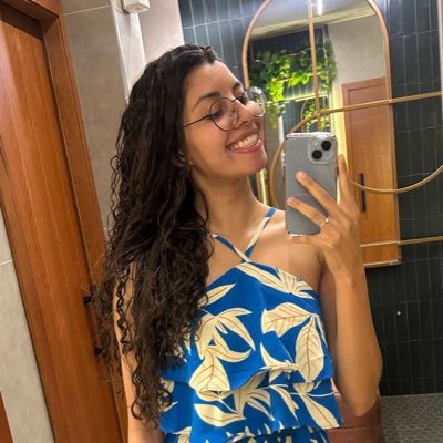 martins_jsm's profile picture. n devo, não temo e me dá meu copo que já era