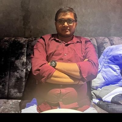 ParhiManash's profile picture. Senior cloud network engineer