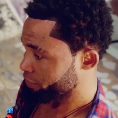 oshioke412211's profile picture. 🙇🙌