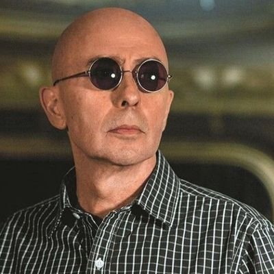 capi_buscapina's profile picture. Info y frases del rock nacional