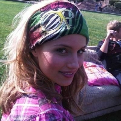 sparksnert's profile picture. i hope you get what your heart desires.