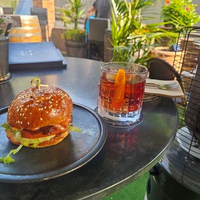 carmellius_'s profile picture. Financial Analyst & Asset Portfolio Manager
Time,Leverage,Freedom.