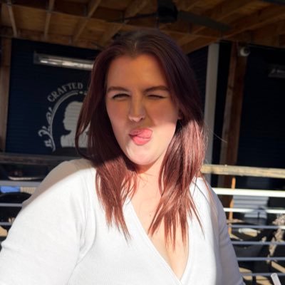 thebusyLB's profile picture. arkansas hater, pisces, vindictive bitch, terminally online