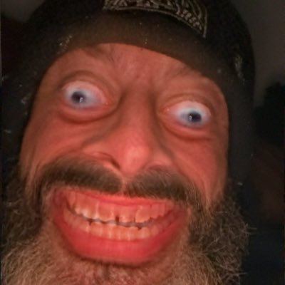 Schmobody33's profile picture. @St3v3nUniv3rs33 twitter for my AI CREATIONS 😎