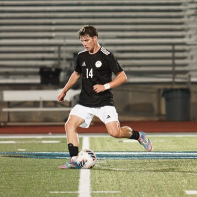 chasehintonn's profile picture. 