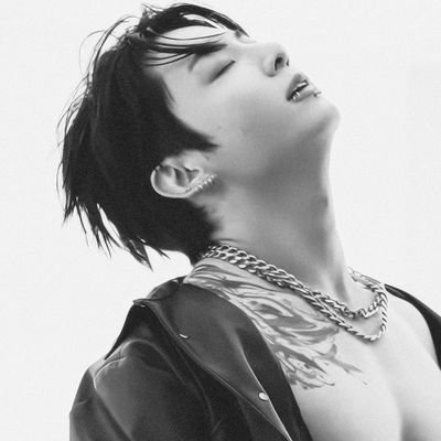 _closertokoo's profile picture. 𝑯𝒂𝒑𝒑𝒚 𝒕𝒉𝒂𝒕 𝒘𝒆 𝒎𝒆𝒕 𝒆𝒂𝒄𝒉 𝒐𝒕𝒉𝒆𝒓, 𝒏𝒐𝒘 '𝒕𝒊𝒍 𝒕𝒉𝒆 𝒗𝒆𝒓𝒚 𝒆𝒏𝒅♡