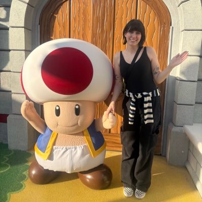 chickparmgiana's profile picture. im here to swag | venmo: @chickparmgiana