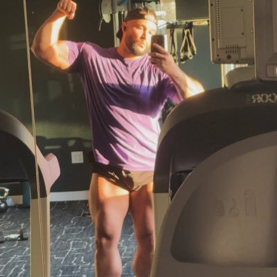 LCol4547's profile picture. University of Oregon Alumni 🦆 GO BIRDS DH 🦅 Healthcare professional 🇵🇷 Born, Philly raised #GoDucks #LGM #Flyeaglesfly #Ripcity #LetsGoFlyers