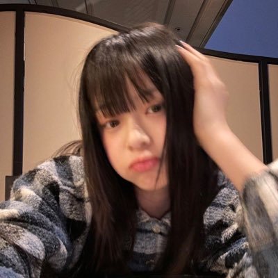 han_on_off's profile picture. 겨울 끝나기 전에 올게요