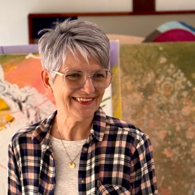 irenemartstudio's profile picture. 👩‍🎨Irene Matejka 🎨 Abstract artist ✨Layers of magic 💝emotion & texture 🥰Explore immersive experiences 🇦🇺Melbourne ⬇️all social links below⬇️