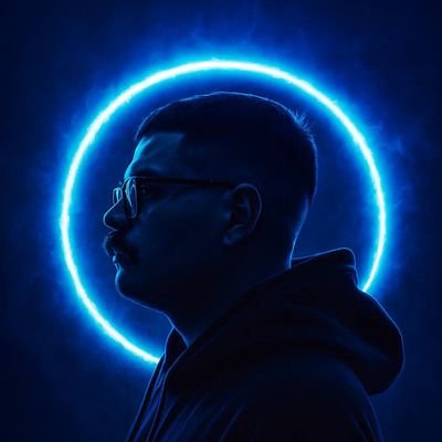 M01000010S's profile picture. No vivimos de historia, somos la historia ⭐ -  F1 🏁 - LCCS ♥️