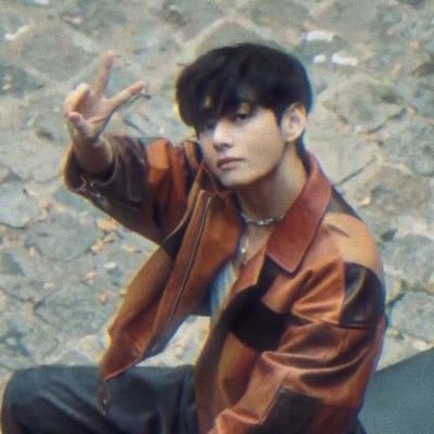 venomouspider30's profile picture. 