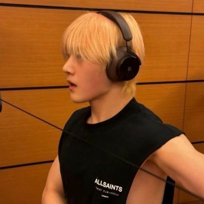 doyoungposse's profile picture. 