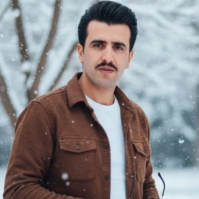 wQNzaCv6bHOVvLb's profile picture. عين تطول القمر .. وش لها بالنجوم ✋
Fahad Al-Jazi