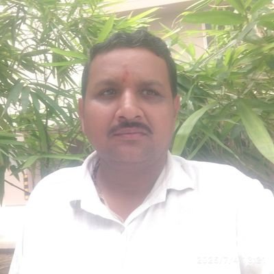 purohit_ramnik's profile picture. प्रेम ही जीवन है!प्रेम दो-💐 प्रेम लो।