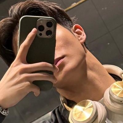 bhearthyv's profile picture. mahae my parents  ᢉ𐭩arklee  ,  mainly for best boys #nctdream  ♬ ⋆ .˚