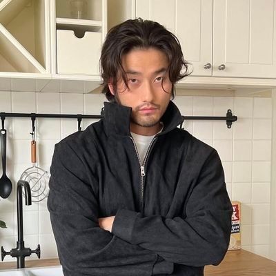 drhawkeye_'s profile picture. 𝒕.he 𝐧𝐢𝐠𝐡𝐭mαre stαrted  ─── · 🕷