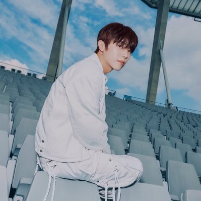 doodoongfz's profile picture. 구독해요 날이 좋아서 좋지 않아서