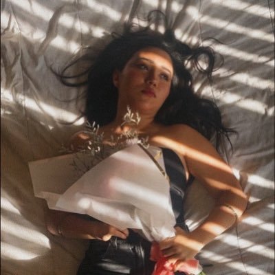 greekmatcha's profile picture. Looking at the world through rose-colored glasses.