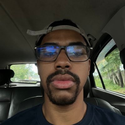 lemosscrf_'s profile picture. Ed Física. Um mero amante de Basquete e MMA 🇧🇷 @Flamengo @Warriors