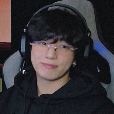 ikoofernett's profile picture. el retorno incesante es la eternidad