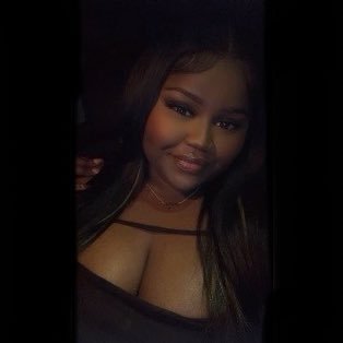 lovezhana_'s profile picture. 