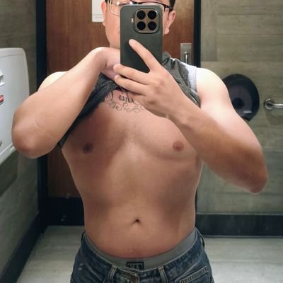 GioCabrera96's profile picture. 50% 📴 
https://t.co/0zRmCrGIJW
Colabs y servicios al DM