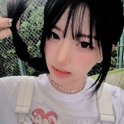 woufnderland's profile picture. akun jajan