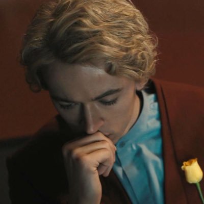 funfettihamster's profile picture. ⠀ ⠀ ⠀ ⠀ ⠀ ⠀ i’m⠀thinking⠀of⠀a⠀number⠀⠀⠀⠀⠀⠀⠀⠀ ⠀ ⠀ ⠀ ⠀⠀⠀⠀between⠀everything⠀and⠀https://t.co/1YjDwSpkSq